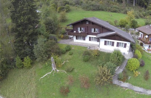 Zweisimmen Apartment | Apartment ∙ 2 bedrooms ∙ 4 guests