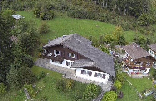 Zweisimmen Apartment | Apartment ∙ 2 bedrooms ∙ 4 guests