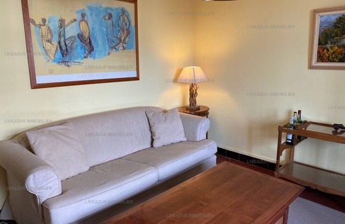 Sanary-sur-Mer Apartment | Apartment 2 bedroom downtown with closed terrace for 6 WIFI