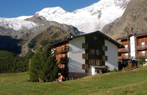 Saas-Fee Apartment | Apartment ∙ 2 bedrooms ∙ 4 guests