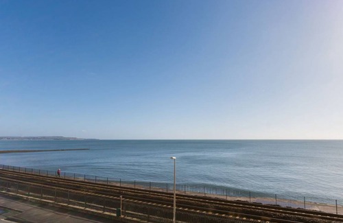 Dawlish Apartment | Apartment ∙ 2 bedrooms ∙ 4 guests