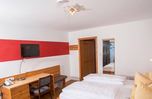Mittelberg Apartment | Apartment - 2 bedrooms with shower / WC "1-3" - Gästehaus Sonnenhof - Family Birschel