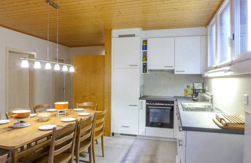 Wengen Apartment | Apartment ∙ 2 bedrooms ∙ 5 guests