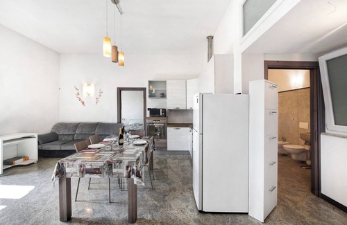 San Gregorio Apartment | Apartment 2 Bedrooms With Parking and Wi-Fi