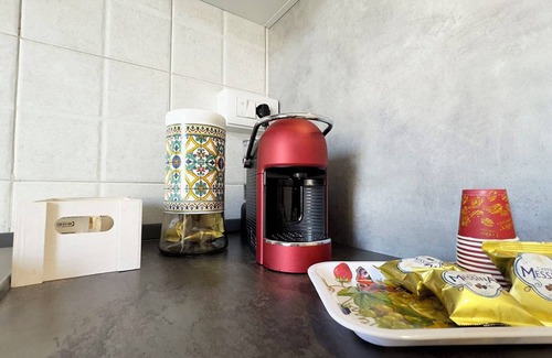 Messina Apartment | Apartment 200 meters from the polyclinic, with air conditioning and wi-fi.