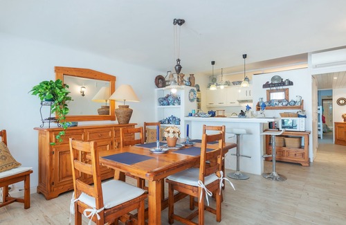Alcudia House | APARTMENT 23 EDIFICIO CANOPUS - Beautiful apartment facing the beach. Free WIFI