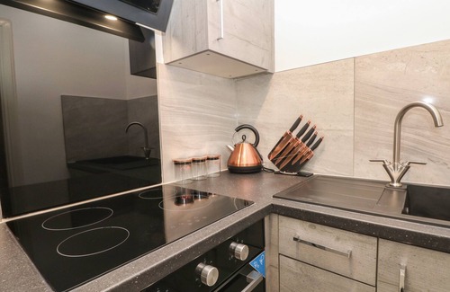 Keighley Cottage | APARTMENT 24, romantic in Keighley