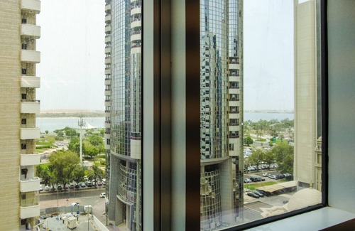 Al Danah Apartment | Apartment 2BD,Royal Home , Deluxe, Beach View, Abu Dhabi