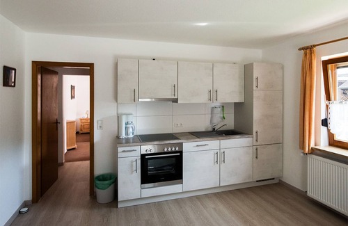 Nonnenhorn Apartment | Apartment 3, 46m² with Private Terrace, Shared Garden and Wi-Fi