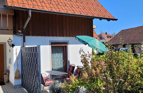 Nonnenhorn Apartment | Apartment 3, 46m² with Private Terrace, Shared Garden and Wi-Fi