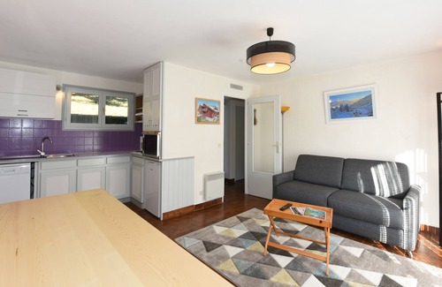 Le Grand-Bornand Apartment | Apartment 3★ Aravis view, south-facing balcony, 5 pers, near village & shuttle bus