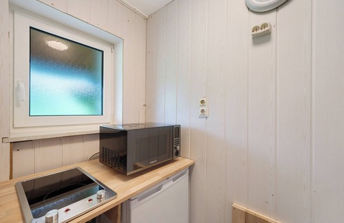 Schoenwald Apartment | Apartment '3' with Private Terrace, Shared Garden and Wi-Fi