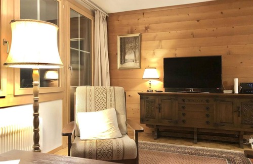 Zweisimmen Nr Gstaad Apartment | Apartment ∙ 4 bedrooms ∙ 6 guests