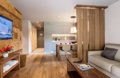 Zinal Apartment | Apartment 4 Rooms 8 People
