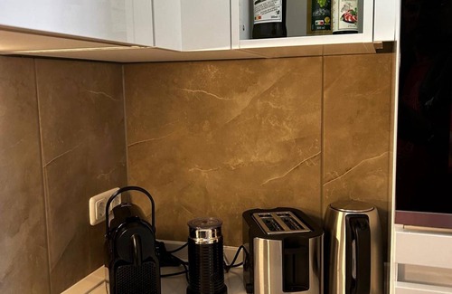 Mitte Apartment | Apartment '6' with Shared Terrace, Shared Garden and Wi-Fi