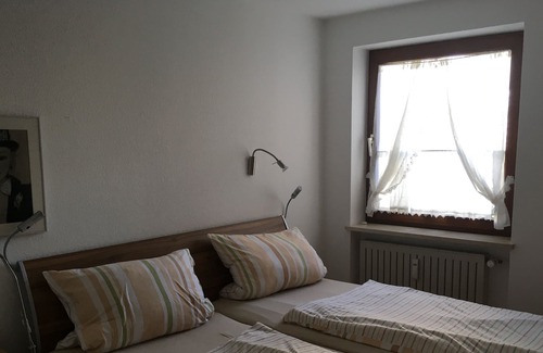 Seeon-Seebruck Apartment | Apartment 60 sqm 2 sep. Bedroom for 1-4 people with terrace