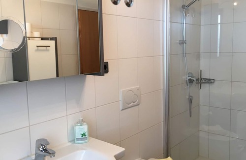 Seeon-Seebruck Apartment | Apartment 60 sqm 2 sep. Bedroom for 1-4 people with terrace