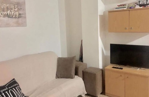 Torrevieja Apartment | Apartment 7 persons, Ideally Located Between The Sea & The City Center