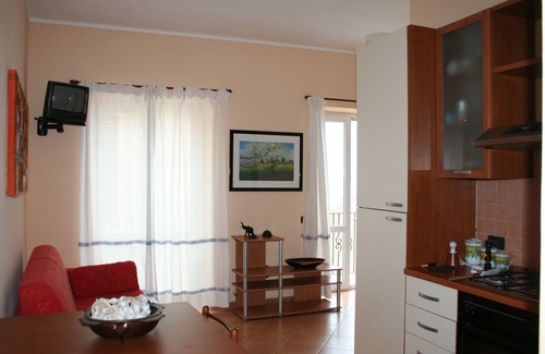 Old Town Apartment | Apartment a few steps from the sea and Cathedral's Square.