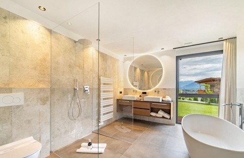 Castelbello-Ciardes Apartment | Apartment 'Amaril Garden Villa 008' with Mountain View, Wi-Fi and Air Conditioning