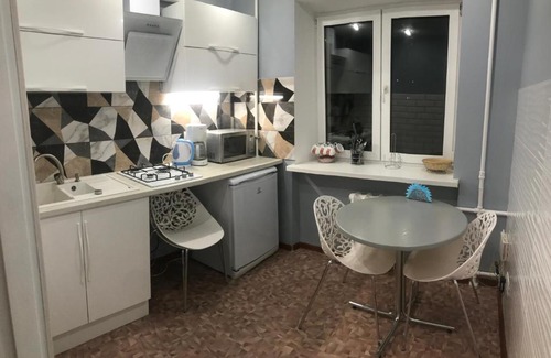 Sovetsky District Apartment | Apartment "A&V-surganova"