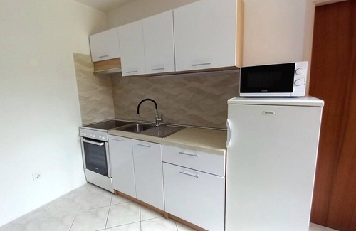 Mali Maj Apartment | APARTMENT A4 INES NEAR THE BEACH