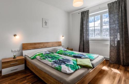 Goldegg Apartment | Apartment Achtalgut by Interhome
