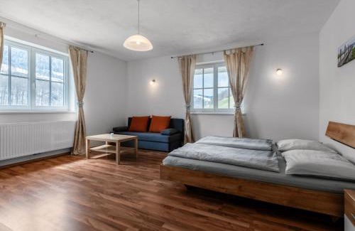 Goldegg Apartment | Apartment Achtalgut by Interhome