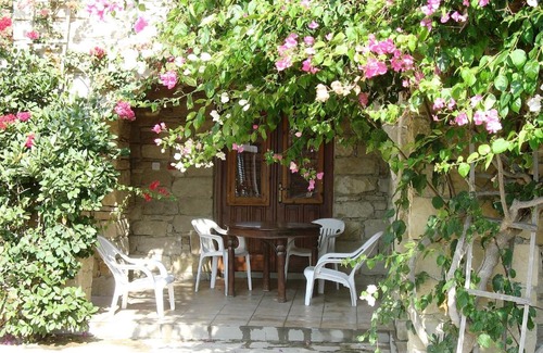 Tochni Apartment | Apartment Adamos House