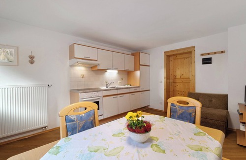 Valle di Casies Apartment | Apartment 'Almrausch' with Mountain View, Shared Terrace and Wi-Fi