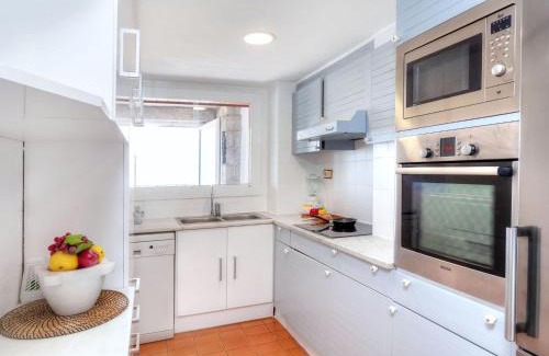 L'Escala Apartment | Apartment Albatros by Interhome