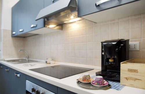 Vercelli Apartment | Apartment 'Alesa' with Balcony, Wi-Fi and Air Conditioning