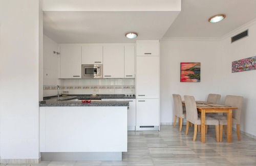 Alhaurin el Grande Apartment | Apartment Alhaurín Golf with Mountain View, Pool, Wi-Fi, A/C, Terrace & Garden