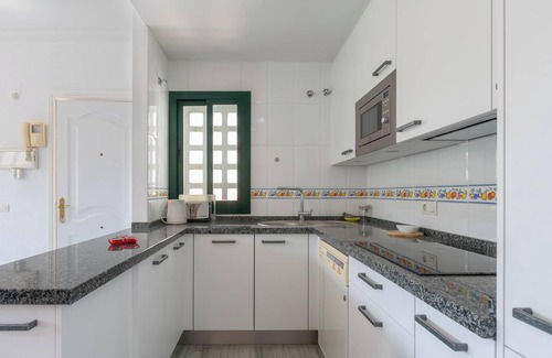 Alhaurin el Grande Apartment | Apartment Alhaurín Golf with Mountain View, Pool, Wi-Fi, A/C, Terrace & Garden
