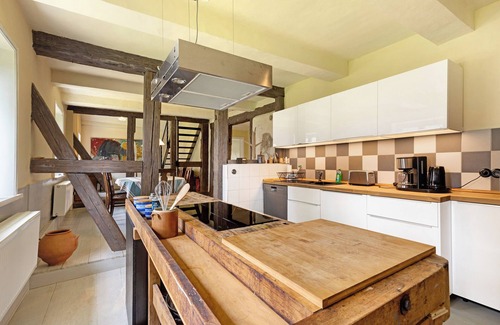 Huttenrode Apartment | Apartment 'Altes Pfarrhaus - Durchblick' with Private Garden and Wi-Fi