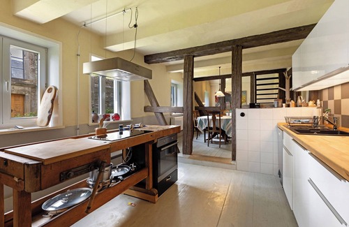 Huttenrode Apartment | Apartment 'Altes Pfarrhaus - Durchblick' with Private Garden and Wi-Fi