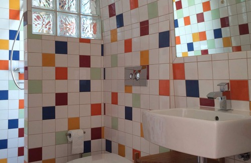 Carrapateira Apartment | Apartment 'Amado' with Private Garden, Balcony and Wi-Fi