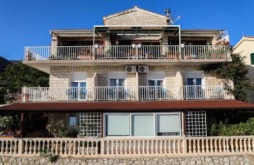 Milna Apartment | Apartment and Rooms Marlene