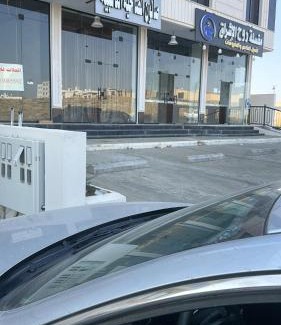 Khamis Mushait Apartment | Apartment and spacious and modern gym
