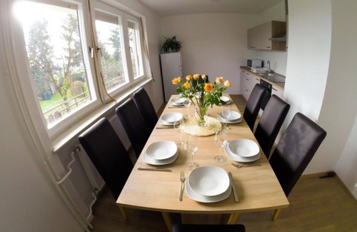 Spodnja Hajdina Apartment | Apartment Andrej Gubčeva 2BR w/Parking, Balcony