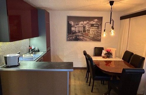 Weidach Apartment | Apartment 'Andys Bergglück' with Mountain View, Balcony and Wi-Fi