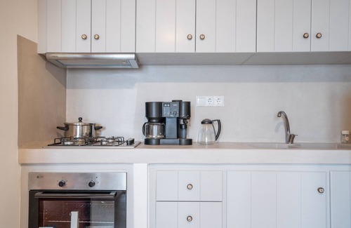 Kithira Apartment | Apartment 'Angel's 2' with Shared Terrace, Wi-Fi and Air Conditioning