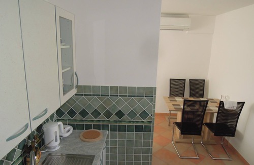 Dobova House | Apartment Antonia/Remodeled historical cottage/very close to natural spa