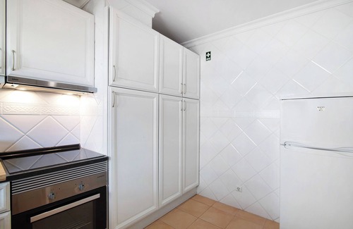 Portimao Apartment | Apartment 'Apartamento Mar A Vista' with Sea View, Wi-Fi and Air Conditioning