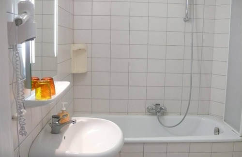 Emden Apartment | Apartment/apartment II, shower, toilet, 2 bedrooms - Klaassen, apartments