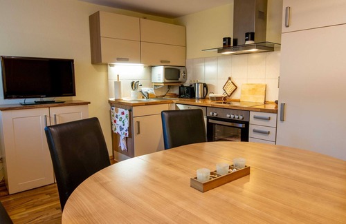 Freest Apartment | Apartment - Apartment in the basement