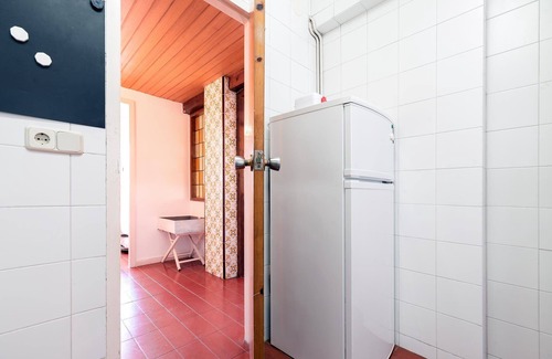 Vilassar de Mar Apartment | Apartment "App Can Mabi centrico 25km BCN" with Balcony, Terrace & Wi-Fi
