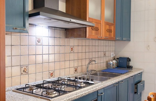 Marina Serra Apartment | Apartment 'Appartamento Glicine' with Sea View, Private Terrace and Wi-Fi