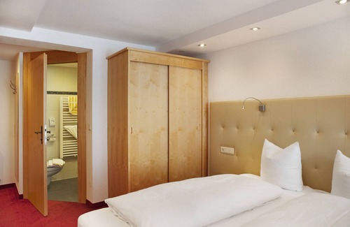 Ischgl Apartment | Apartment 'Appartement 101' with Balcony and Wi-Fi