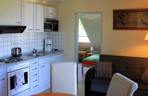 Bodstedt Apartment | Apartment "Apple Orchard" - brick barn Starkow Barth